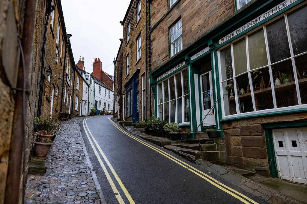 robin hoods bay whitby wainwright way