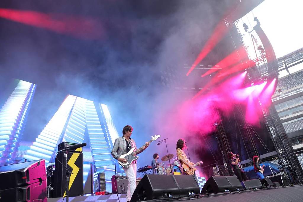 the strokes manchester co-op live tour