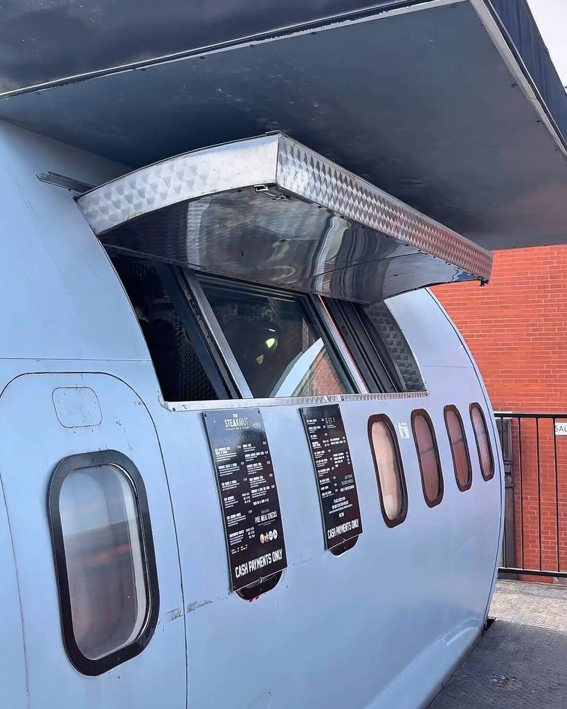 aeroplane ordering counter