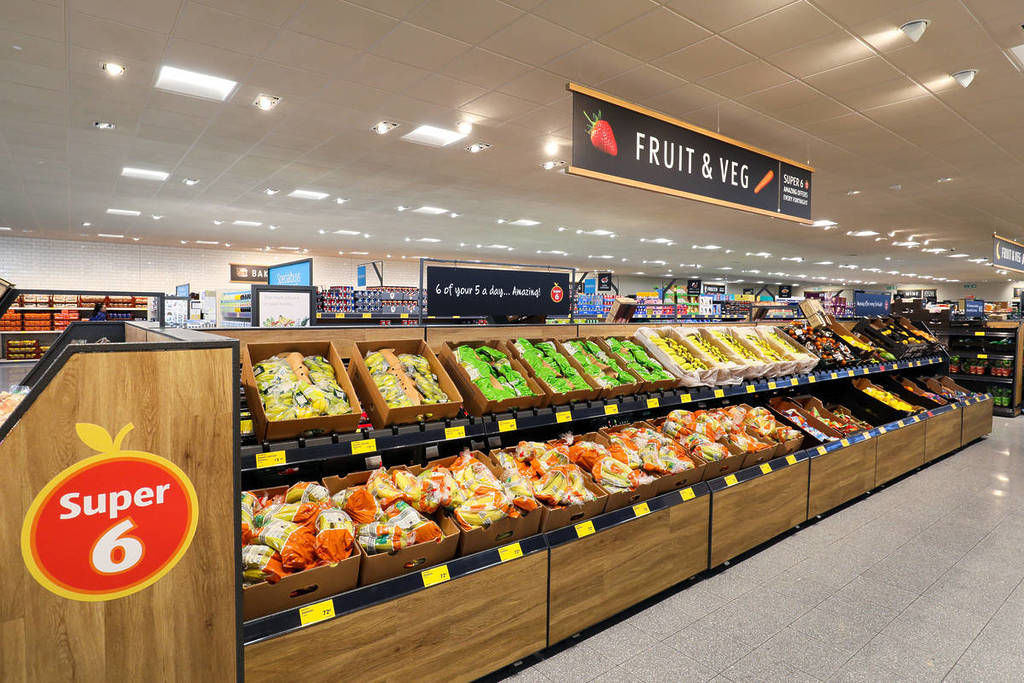fruit and veg aisle in Tamworth store
