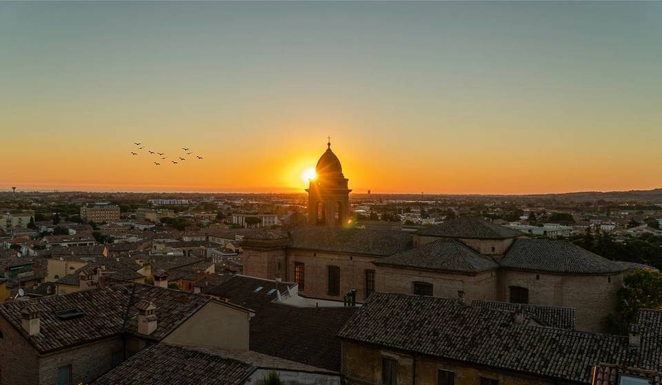 12 new direct routes are launching from Manchester Airport this summer – including a hidden gem Italian coastal city for just £34 return
