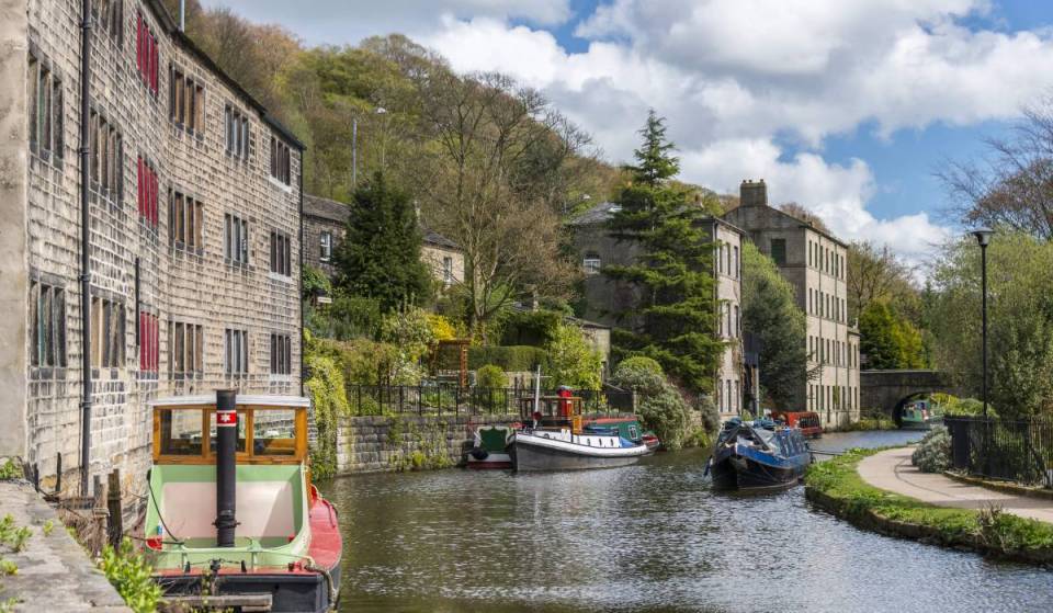 12 of the best day trips you can take from Manchester – including sleepy villages, the best zoo in the UK &amp; a dedicated red squirrel reserve with views across the Irish Sea