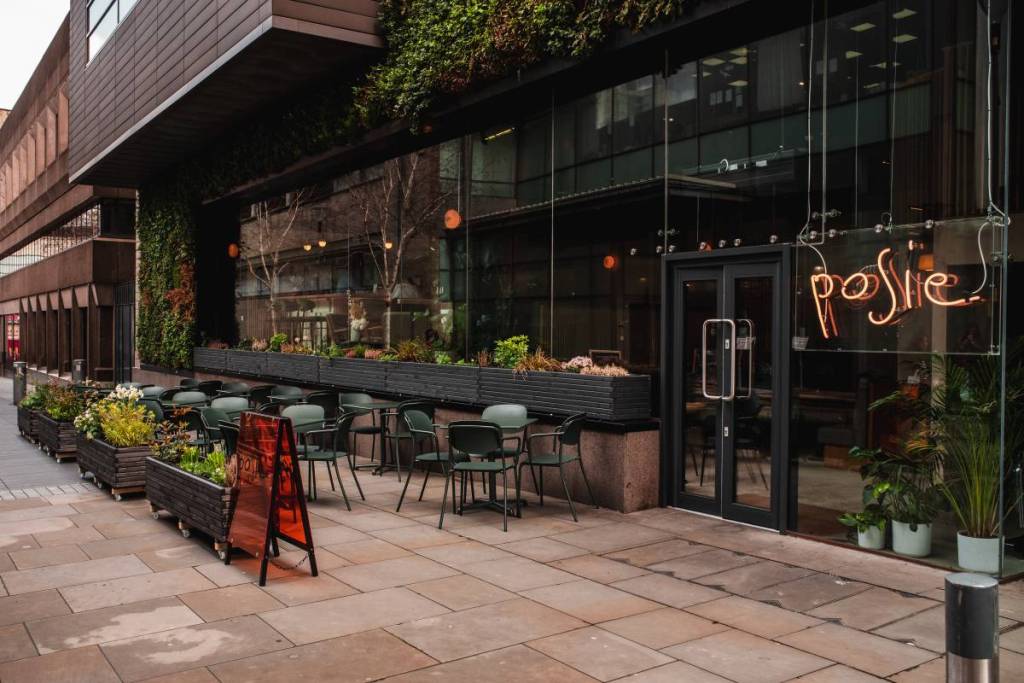 outside bar posie on marble street in manchester