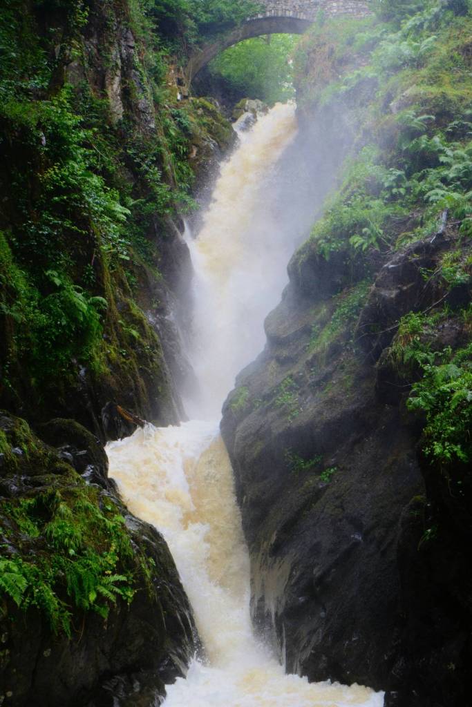 aira force waterfall lake district