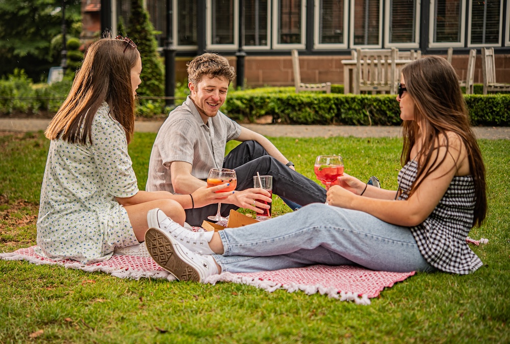 chester zoo picnic blanket cocktails afterglow