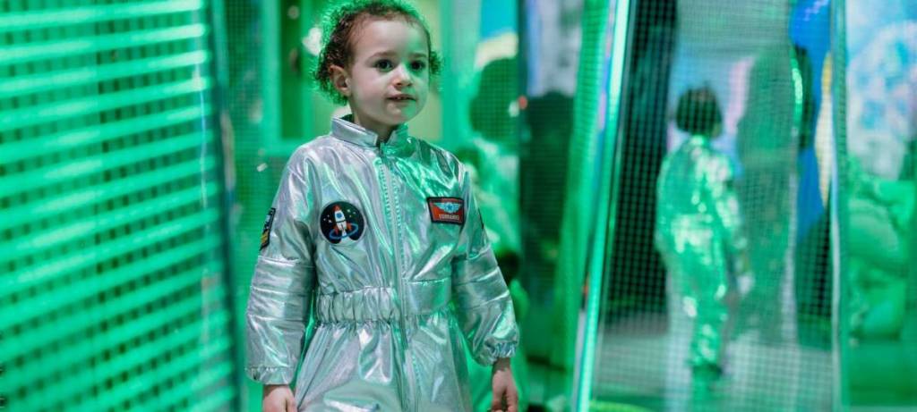 space wednesdays museum of science and industry