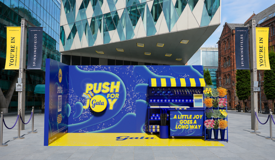 A giant Gala ‘joy button’ is landing in Spinningfields Square on Monday, bringing giveaways, interactive moments, and a chance to enter a holiday prize draw worth up to £5,000