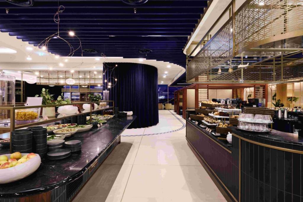 The Executive - Salads & Bakery