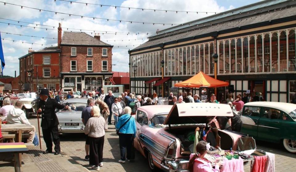 A historic Greater Manchester market hall is transforming into an all-out vintage spectacular this weekend, complete with free retro bus rides, swing music &amp; plenty of stalls to browse