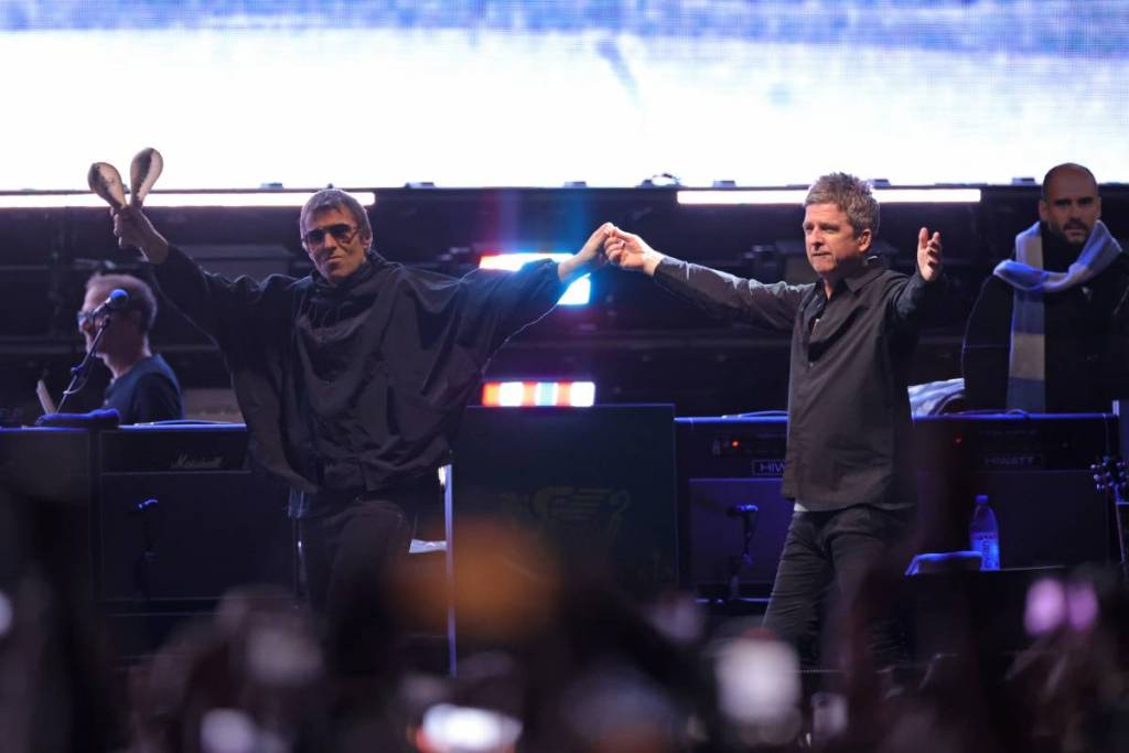 Oasis are reportedly gearing up to announce a huge set of live dates – including a return to Knebworth and 12 nights at Manchester’s Etihad Stadium