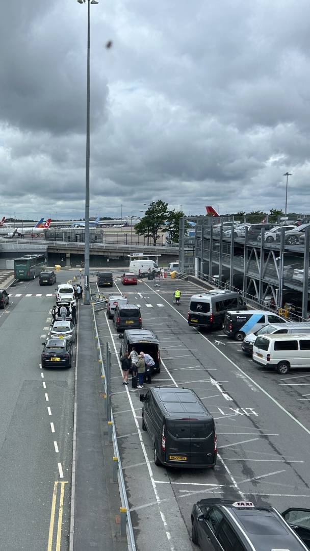 £5.50 for five minutes: Controversial Manchester Airport drop-off fees face national review after House of Lords blocks aviation bill