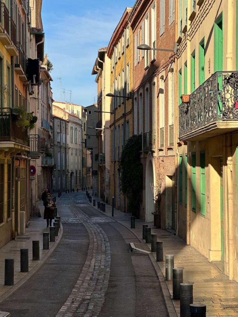perpignan jet2 flights manchester 2027