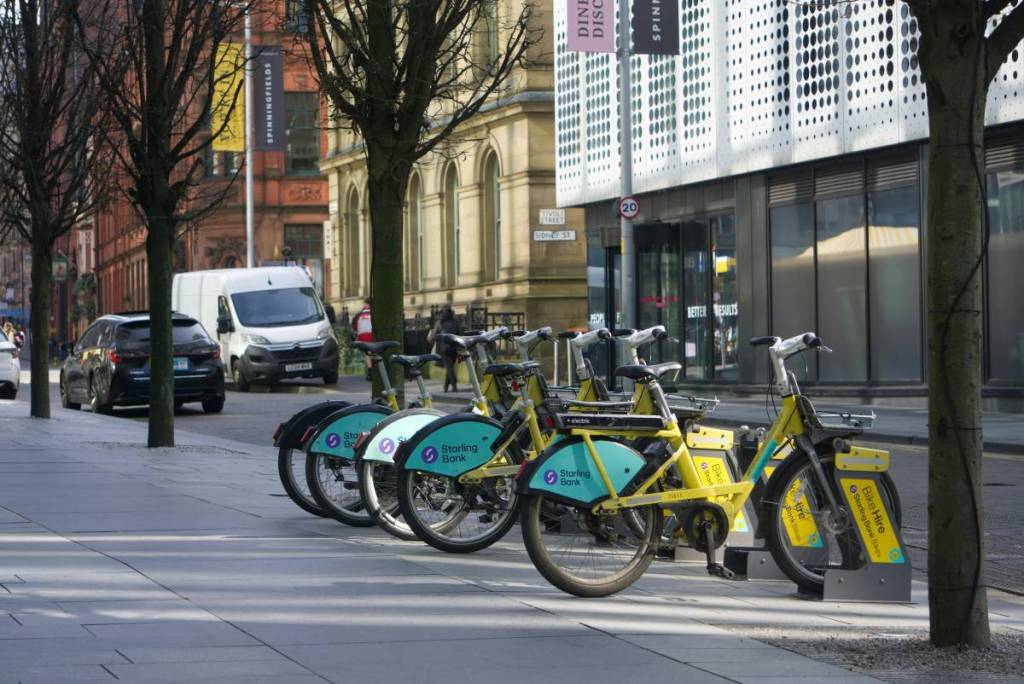 starling bikes at docking stations on manchester street