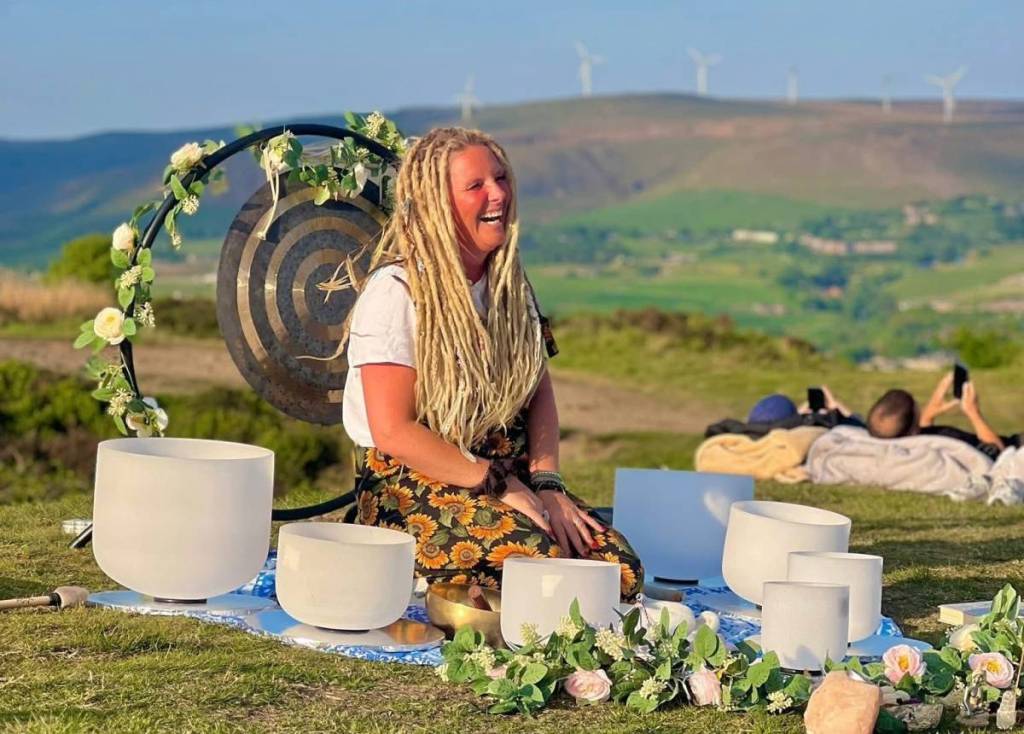 holcombe hill sunset sound bath