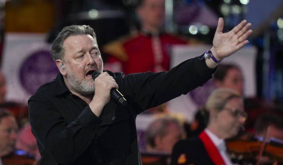 Elbow will perform debut album ‘Asleep In The Back’ in its entirety at three intimate Manchester hometown shows celebrating 25 years