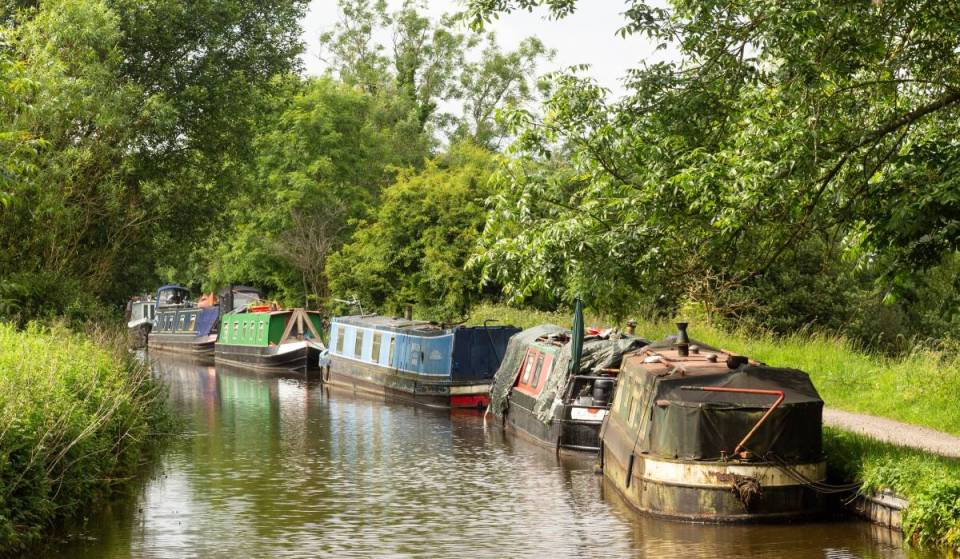 Known as the ‘Gateway to the Goyt Valley’, this historic Peak District town is just 45 minutes from Manchester – framed by rugged hills, historic canals &amp; a sailing reservoir