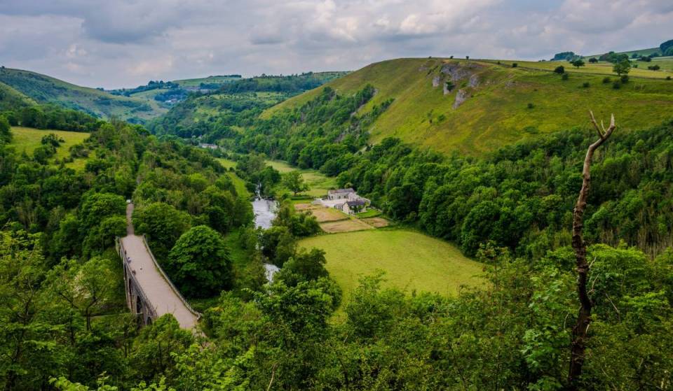 Four Peak District trails have been named amongst Britain’s best moderate hikes – including a 3.7-mile loop under 2 hours from Manchester with breathtaking views