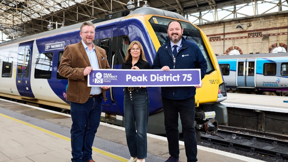 northern rail peak district 75