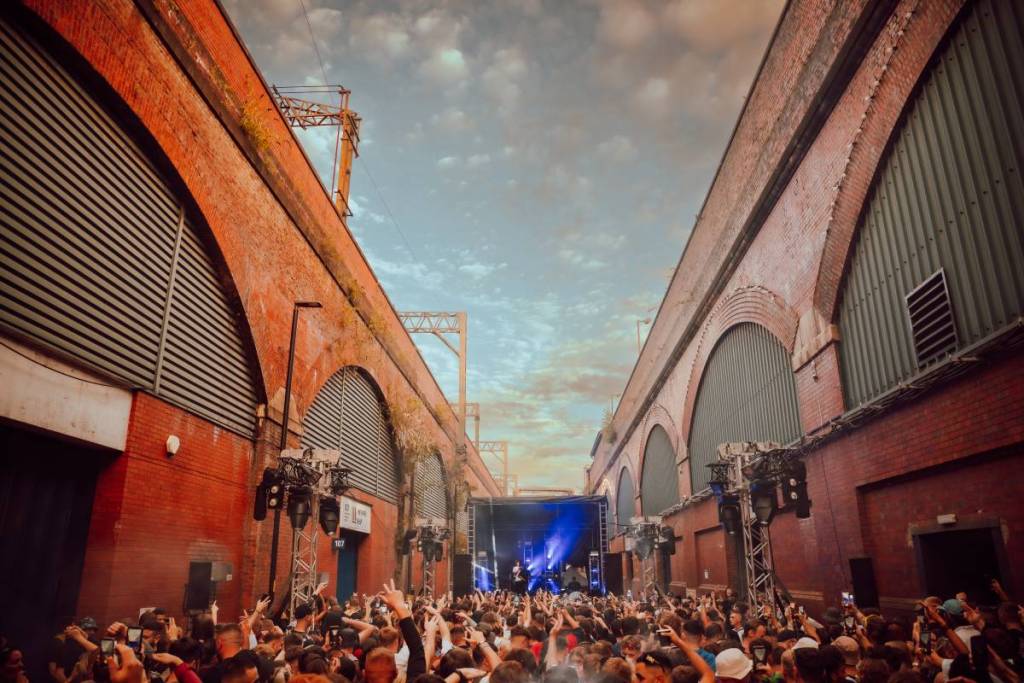 warehouse project temperance street