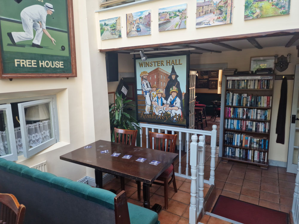 the bowling green pub winster
