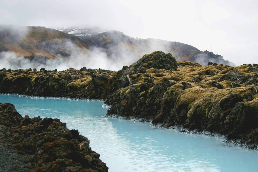 blue lagoon iceland manchester airport