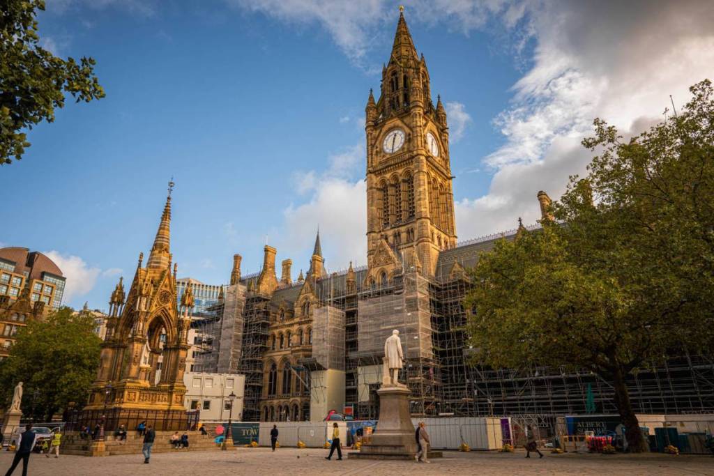 exterior of manchester town hall