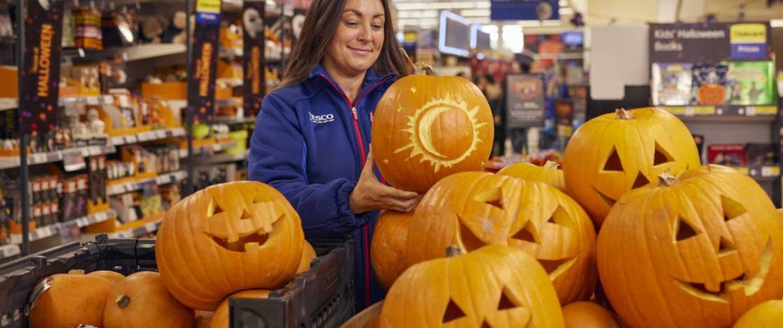 Tesco Stockport Extra will hand out free pre-carved Halloween pumpkins for just two hours on Tuesday, with no purchase needed