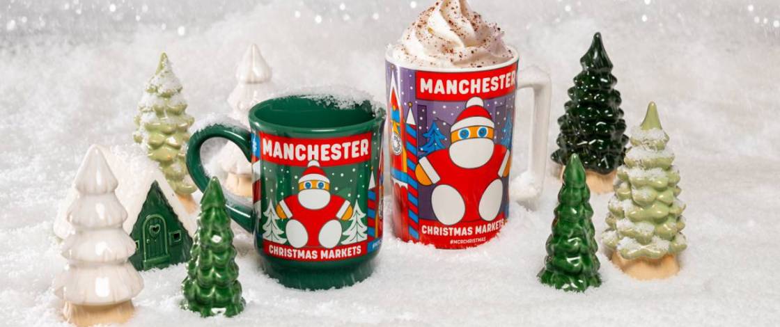 Back in Albert Square for the first time in almost a decade, Manchester’s giant Santa stars on the collectable 2026 Christmas Markets mugs with a £3.50 deposit