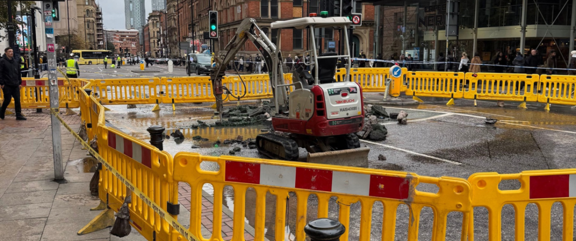 Manchester travel alert as burst water main shuts Piccadilly Gardens and Portland Street, diverting 29 bus routes ahead of City match and Co-op Live gig