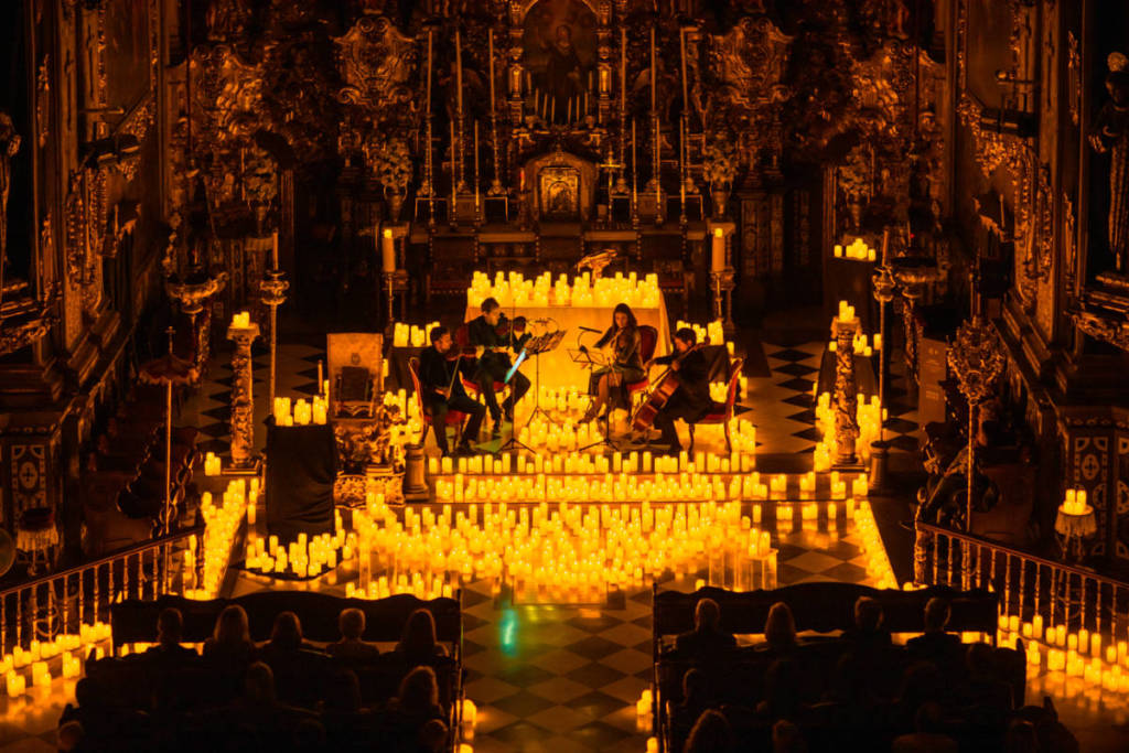 Concierto Candlelight con cuarteto de cuerda en la Basílica de San Juan de Dios de Granada