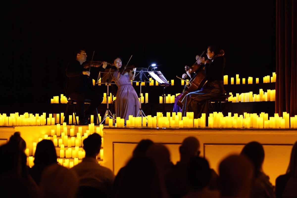 Erlebt traumhafte CandlelightKonzerte im Lipsiusbau in Dresden