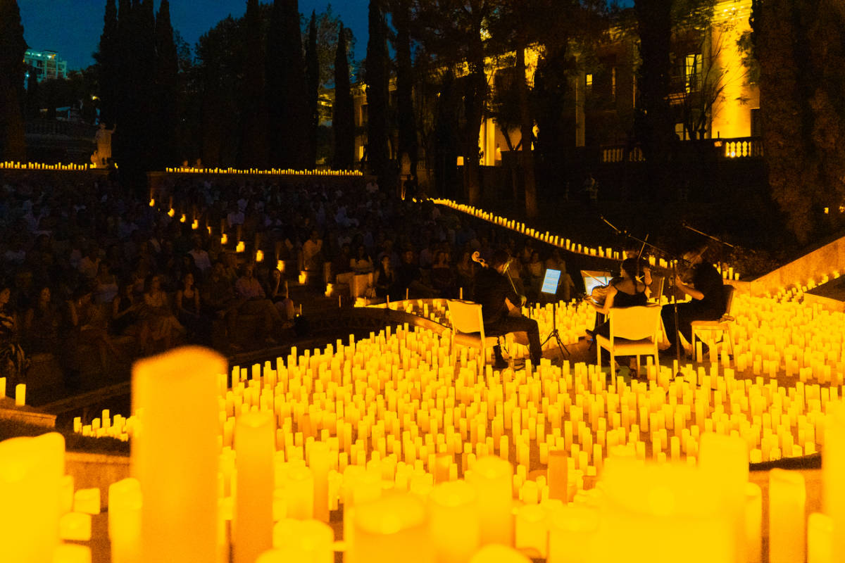 Concierto Candlelight al aire libre con cuarteto de cuerda y miles de velas en Marbella