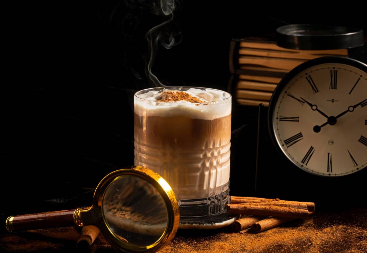 Sherlock Holmes Mystery Cocktail Experience