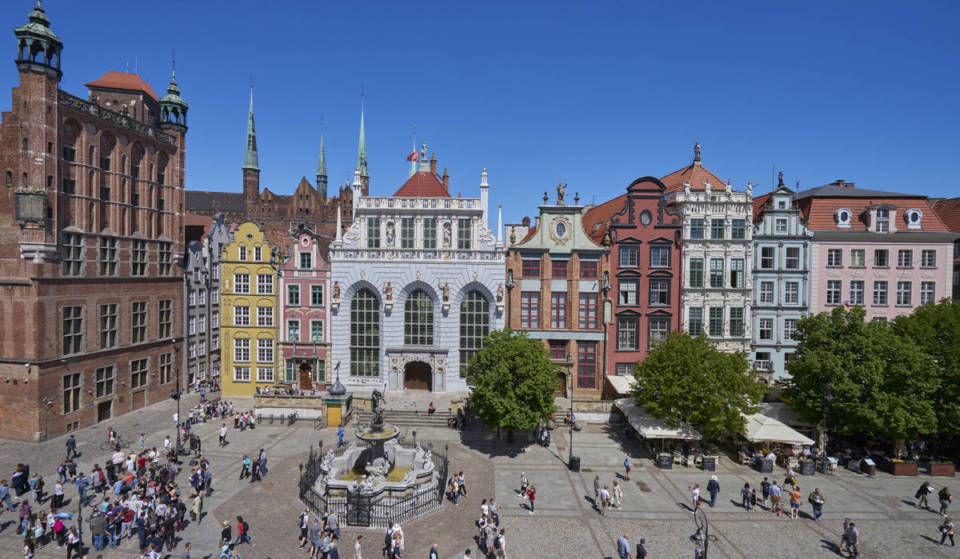 Odkryj Dwór Artusa: Gdański symbol historii, sztuki i magii