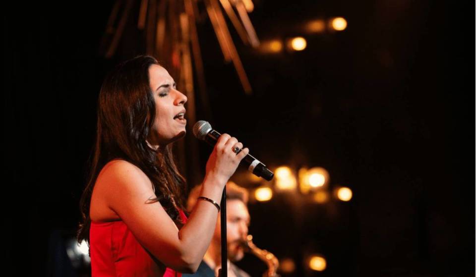 This Intimate Jazz Show In Oklahoma Transports You Through The Golden Eras Of The Genre: Live Music & Drinks In A Feel-Good Atmosphere