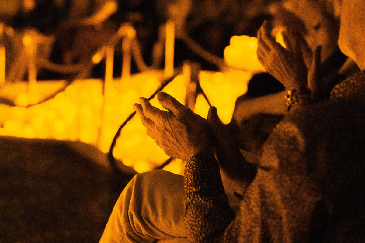 people applaud during a Candlelight concert