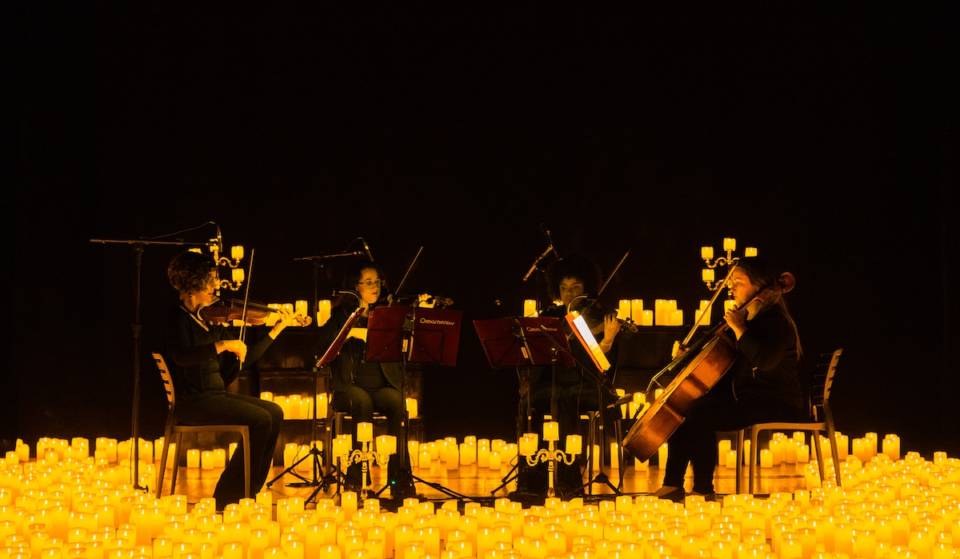 Velas, música e a resposta que todos fazem: qual é o segredo do concerto Candlelight que está transformando as noites dos brasilienses?