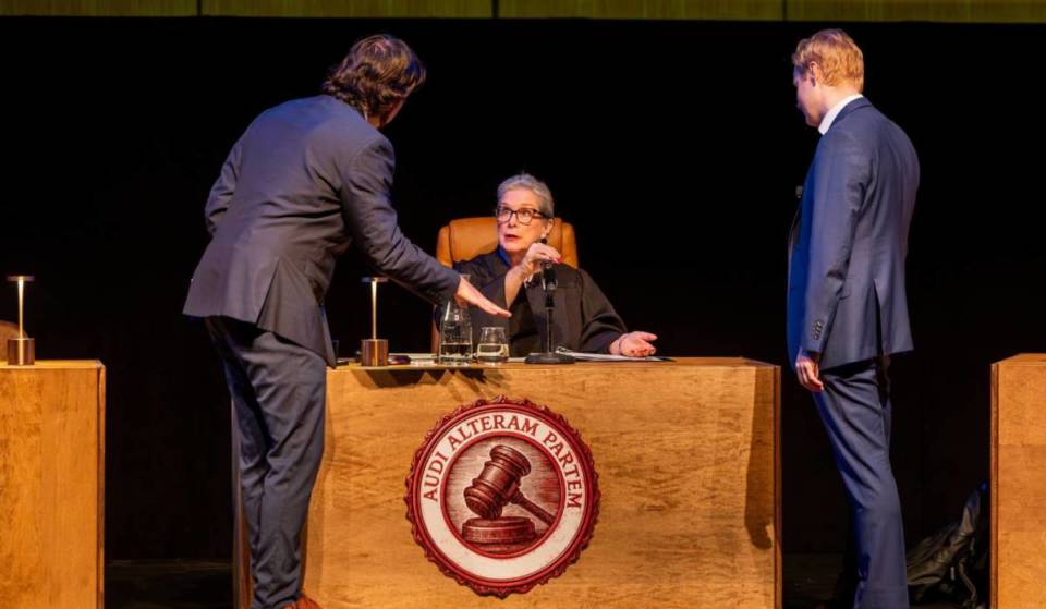 Maak deel uit van de jury tijdens de rechtszaak van de eeuw. Jij bepaalt het vonnis in deze meeslepende experience in Gent.