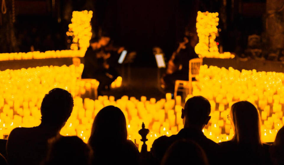 “As velas são de verdade?”: confira as curiosidades sobre o concerto que está iluminando as noites de Brasília