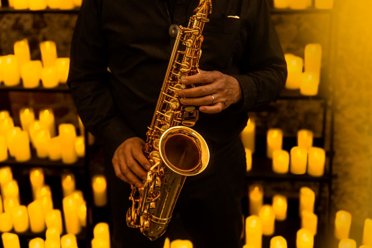 A saxophone by candlelight.