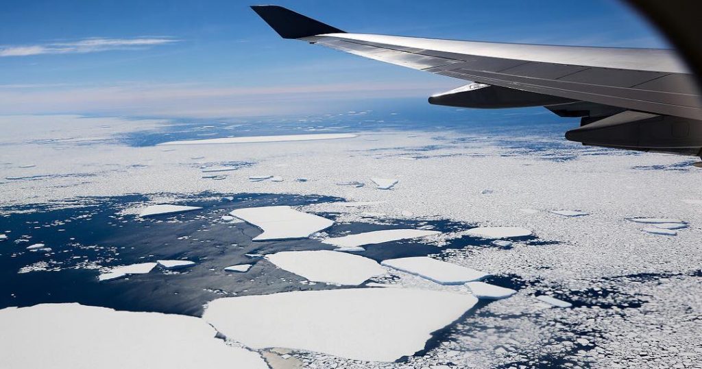Is Qantas’ Antarctica Flights The World’s Most Exclusive And Scenic Day Trip Ever?