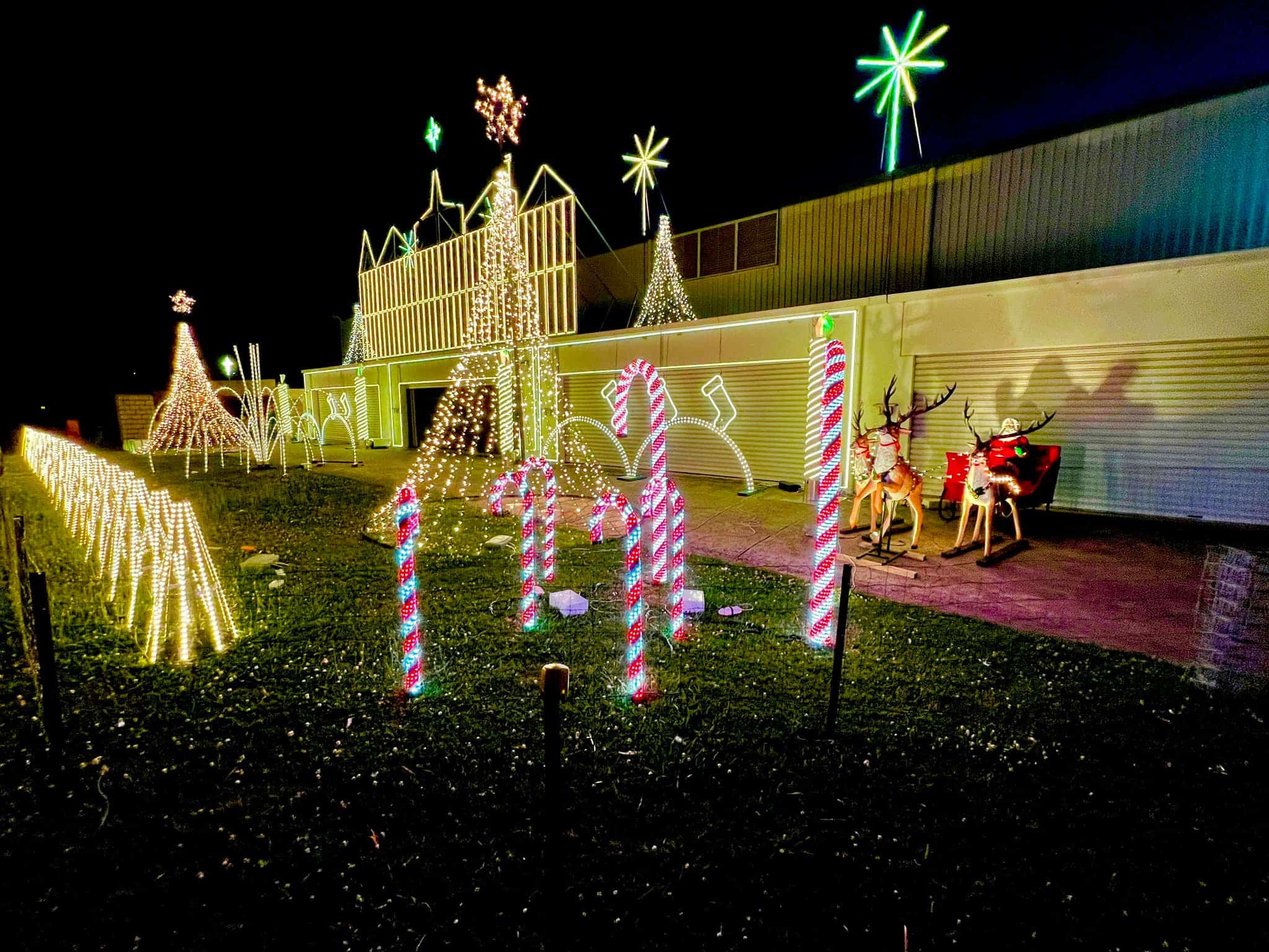 17 Stunning Neighbourhood Christmas Light Displays In Melbourne