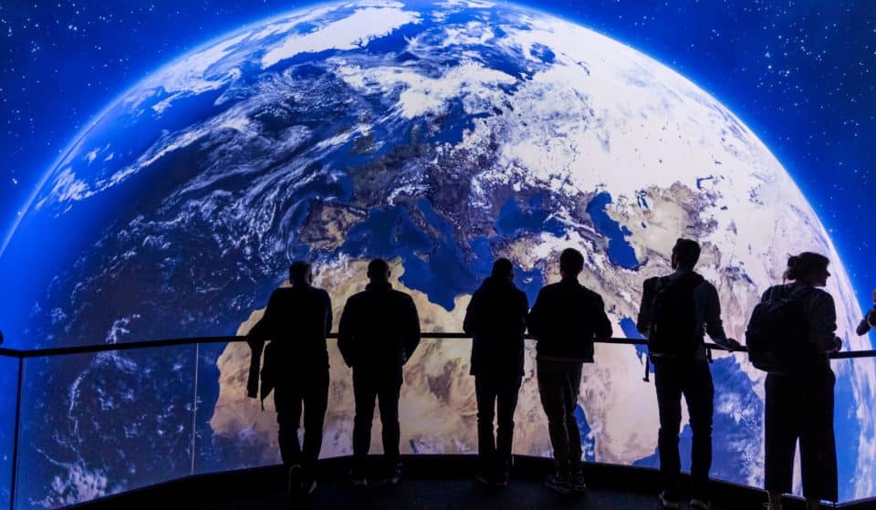 Voyage Across Seven Continents In The Immersive BBC Earth Experience