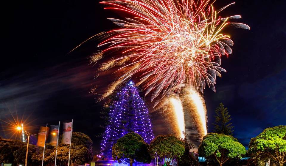 Frankston’s Christmas Festival Is Back This Week With Fireworks, A European Christmas Village And More