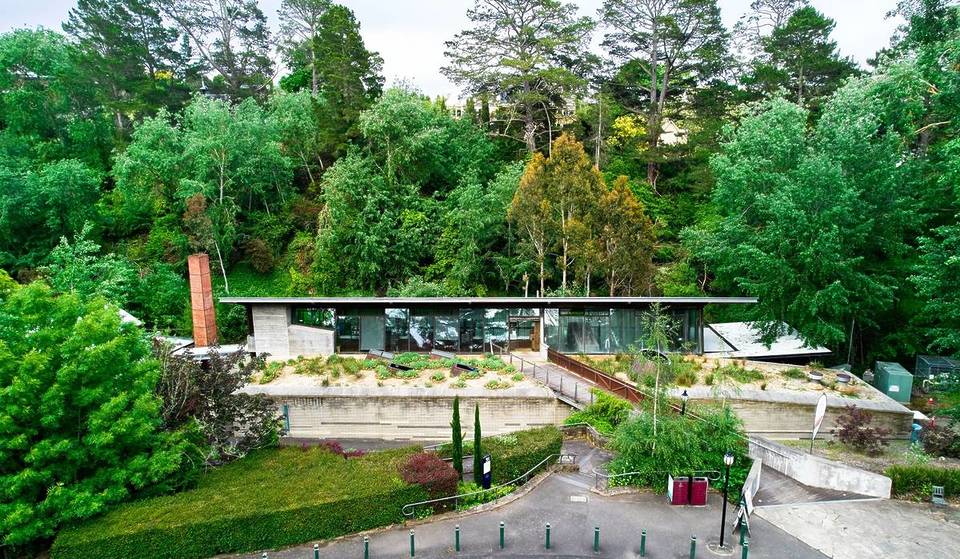 This 130-Year-Old Bathhouse In Hepburn Springs Has Reopened After A $1.7 Million Refurbishment