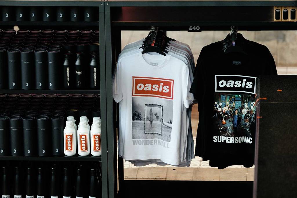 Oasis t-shirts and merchandise