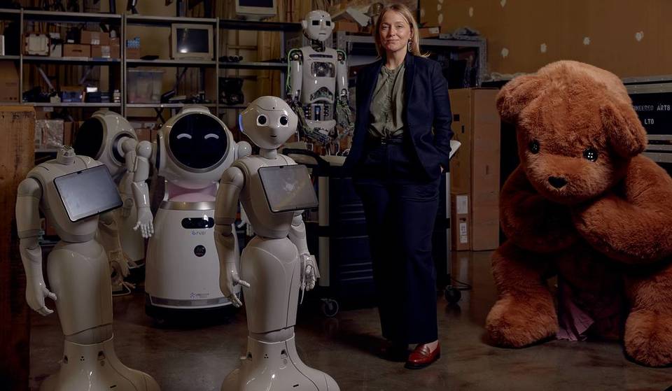 Meet A Chorus Of Furbys, A Breathing Teddy Bear And More Cool Robots At This New Melbourne Exhibition