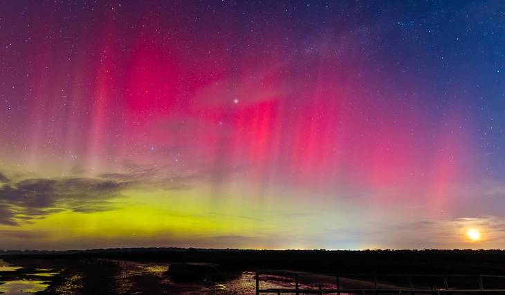 Aurora Alert: The Southern Lights Could Be Visible In Melbourne Tonight
