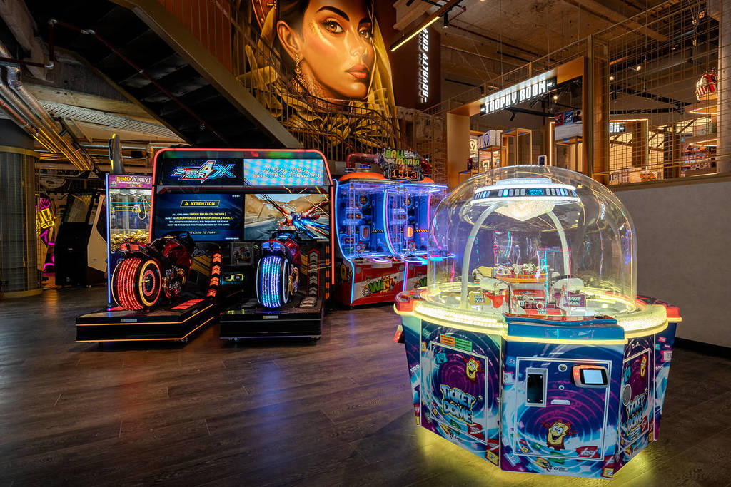 some arcade games at Kingpin on Collins St