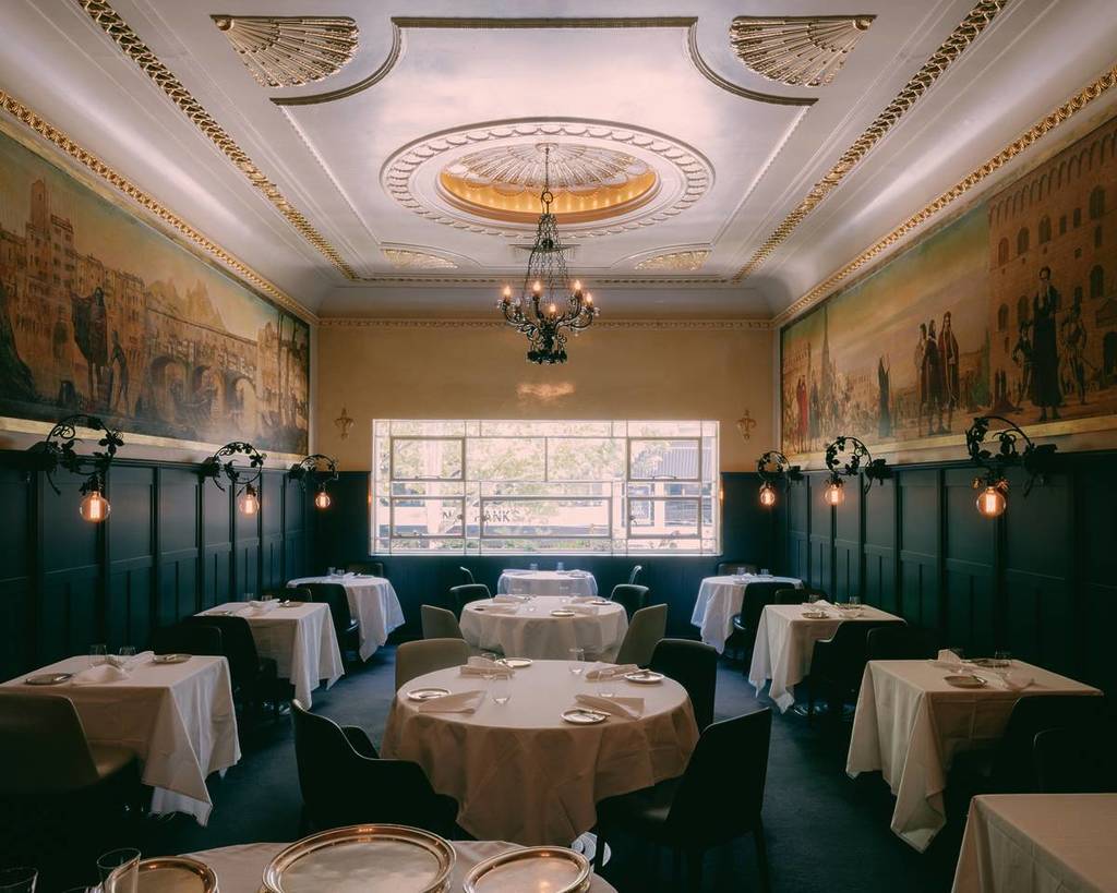 dining room at Florentino